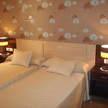 Hotel Los Chiles บีญานวยบา เดล อาร์โซบิสโป ห้อง รูปภาพ