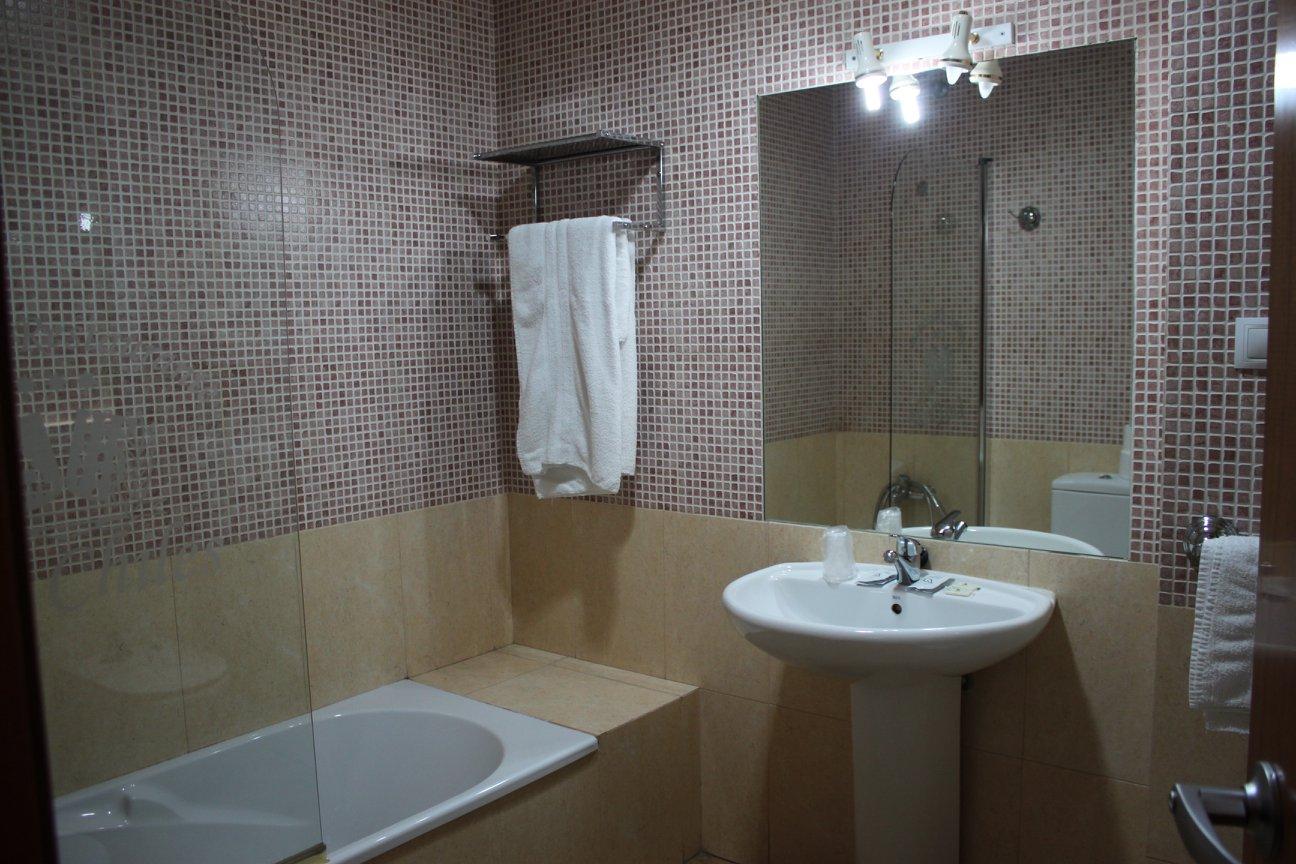 Hotel Los Chiles บีญานวยบา เดล อาร์โซบิสโป ภายนอก รูปภาพ